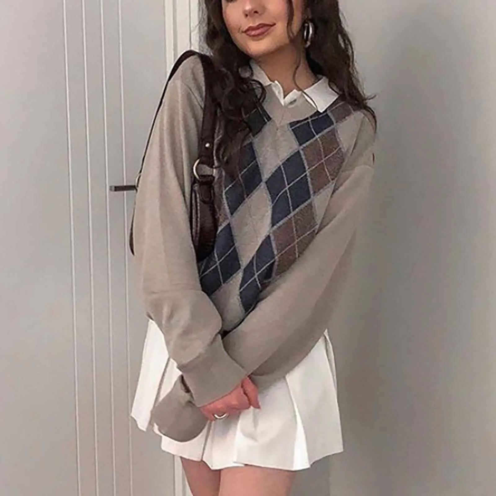 College style Autumn Winter New Cross-border Light Brown V-collar Diamond Knitted Sweater sweet plaid pull Long sleeve warm F4
College style Autumn Winter New Cross-border Light Brown V-collar Diamond Knitted Sweater sweet plaid pull Long sleeve warm F4