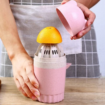 1Pc Fruit Juicer Portable Lemon Orange Squeezer For Restaurant Home Bar
1Pc Fruit Juicer Portable Lemon Orange Squeezer For Restaurant Home Bar