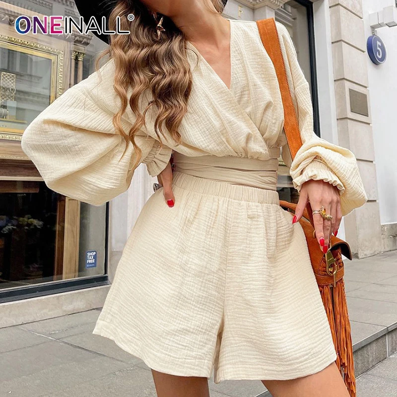 ONEINALL Beige Casual Shorts Suits For Female V Neck Long Sleeve Tops High Waist Short Trousers Loose Women's Sets 2021 Clothing
ONEINALL Beige Casual Shorts Suits For Female V Neck Long Sleeve Tops High Waist Short Trousers Loose Women's Sets 2021 Clothing