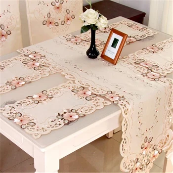 Table Runner Classical Embroidered Tablecloth For Party Home Wedding Table Decor European Rectangular Tablecloth High Quality
Table Runner Classical Embroidered Tablecloth For Party Home Wedding Table Decor European Rectangular Tablecloth High Quality