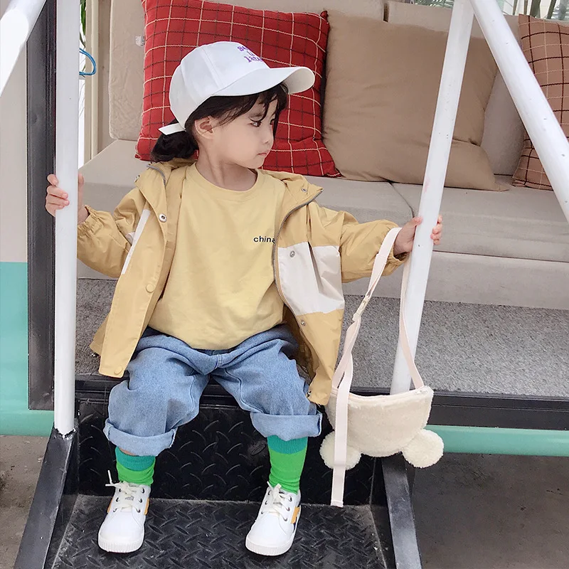 20 Spring And Autumn New Style Children Girls Versatile chao yang Gas Simple Mixed Colors Lettered Hooded Coat 2-8-c2003
20 Spring And Autumn New Style Children Girls Versatile chao yang Gas Simple Mixed Colors Lettered Hooded Coat 2-8-c2003