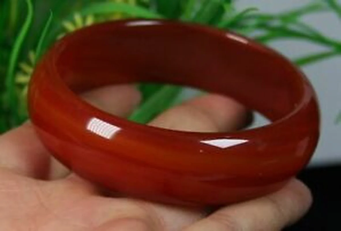 

Certified 56-65mm Natural Agate Chalcedony Jade Bangle red Bracelet