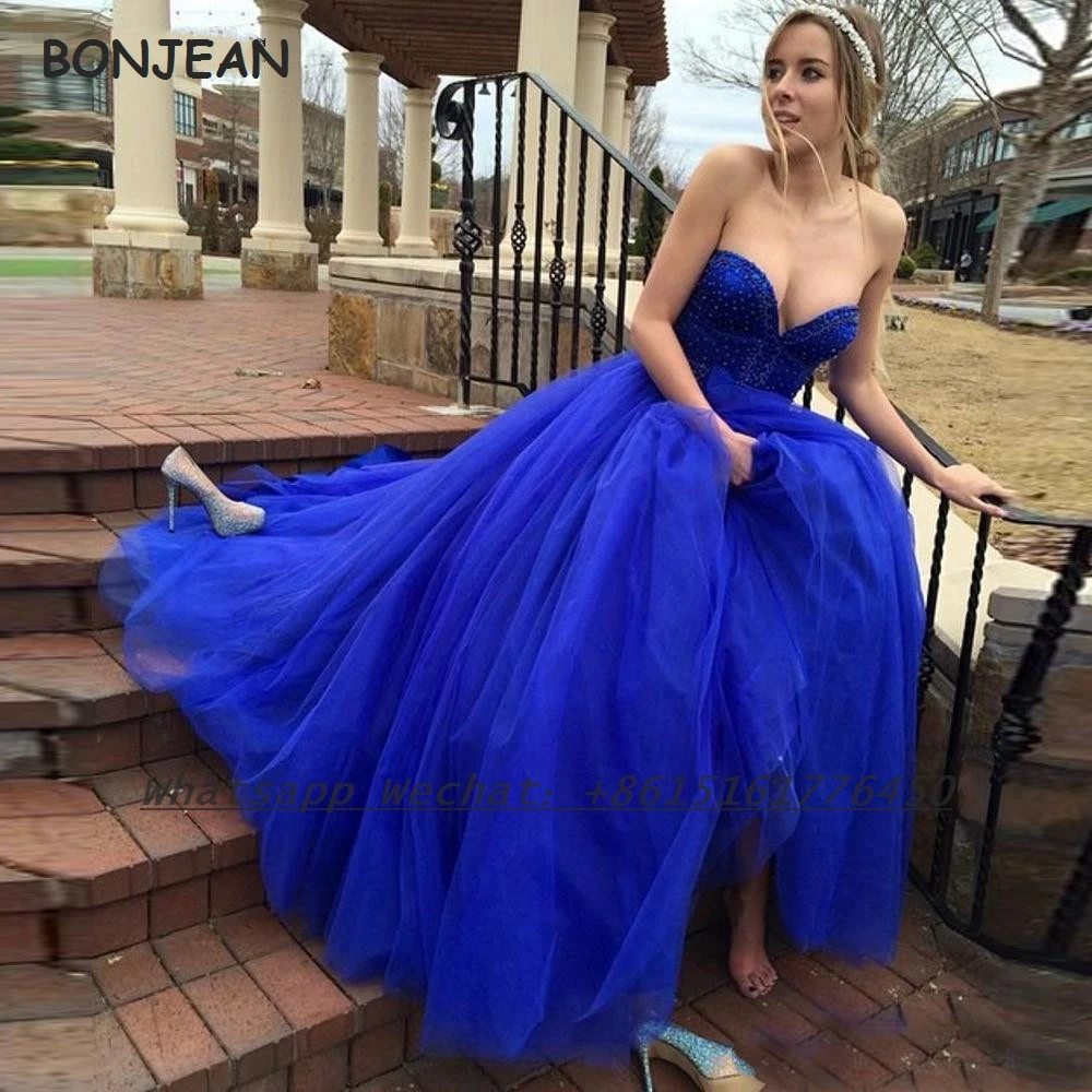 Blue Evening Dress Ball Gown 2021 Sexy Sleevesless Lace Up Back Floor Length Organza Formal Evening Gown for Women
Blue Evening Dress Ball Gown 2021 Sexy Sleevesless Lace Up Back Floor Length Organza Formal Evening Gown for Women