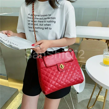 Design New lattice handbag women famous brand Designer Woman Bag Fashion Women Messenger Bags Women Chain weaving Crossbody Bag
Design New lattice handbag women famous brand Designer Woman Bag Fashion Women Messenger Bags Women Chain weaving Crossbody Bag