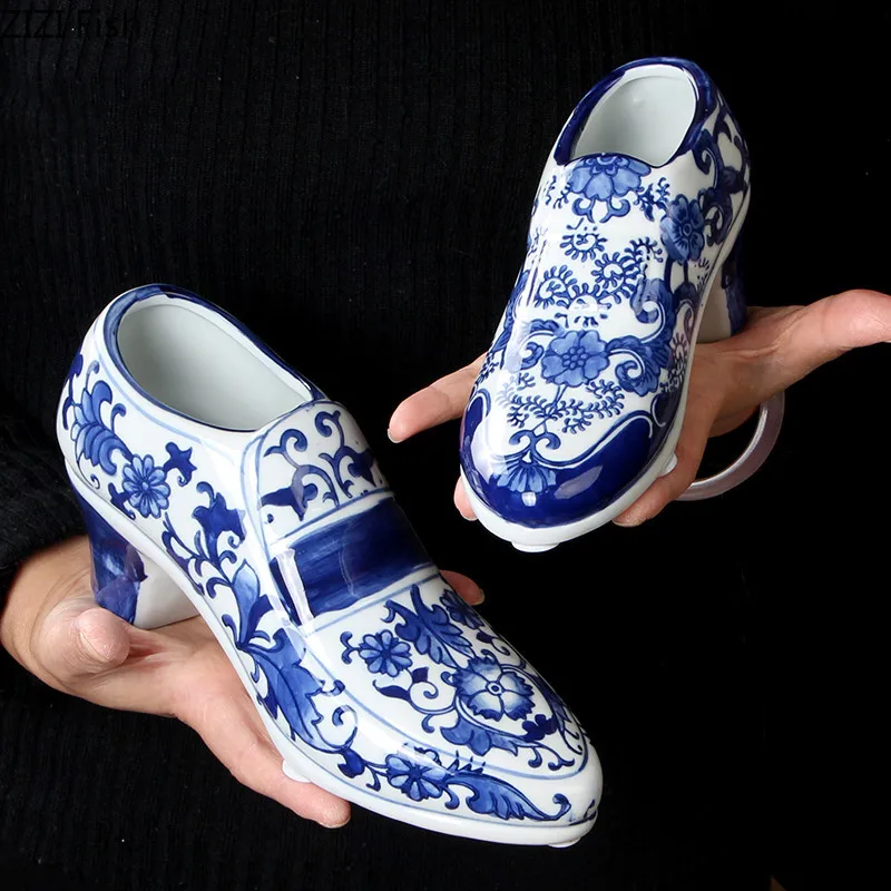 

Ceramics Shoe Chinese Style Handmade Handicraft Furnishings Modern Home Decoration Retro Ceramic Shoes Ornaments Accessories