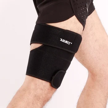 new 1pc knee brace support Elastic Adjustable Compression Upper Leg Sleeve Cover Wrap Outdoor Climbing Running knee protector
new 1pc knee brace support Elastic Adjustable Compression Upper Leg Sleeve Cover Wrap Outdoor Climbing Running knee protector