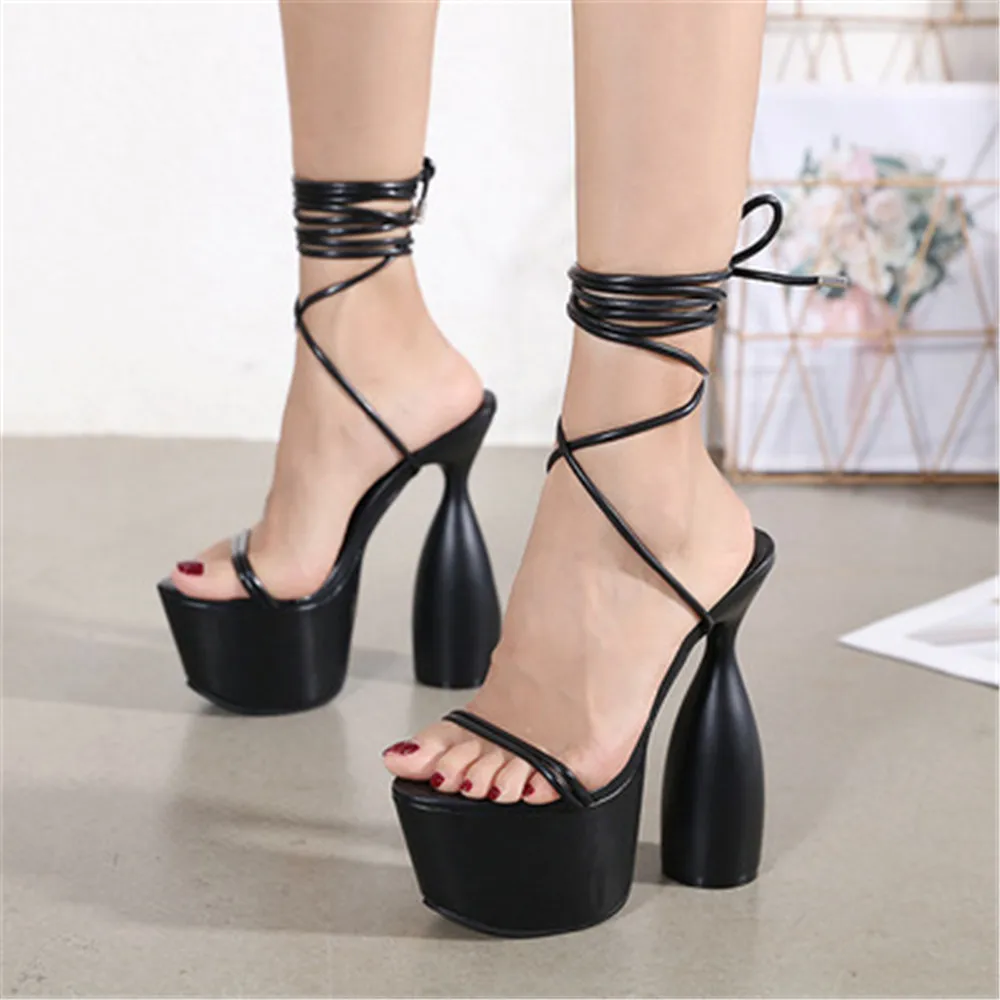 European American Style Cross Strap Platform Sandals Women Model Stage Show Round Heels 17 CM Nightclub Steel Tube Dancing Shoes
European American Style Cross Strap Platform Sandals Women Model Stage Show Round Heels 17 CM Nightclub Steel Tube Dancing Shoes