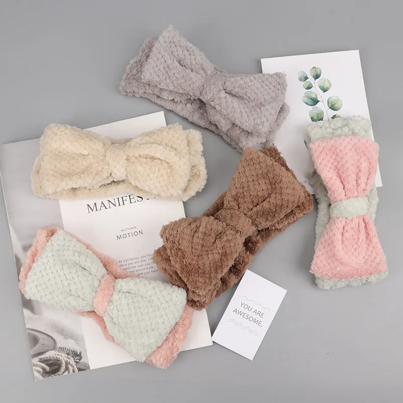 Large Bow Checkered Coral Velvet Women Headband Headscarf Fashion All-Match Hair Accessories Headbands For Girls Makeup 
Large Bow Checkered Coral Velvet Women Headband Headscarf Fashion All-Match Hair Accessories Headbands For Girls Makeup