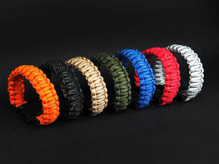 24.5cm Nine Core Reflective Paracord Escape Emergency Glowing Plaited Rope EDC Survival Saving Bracelet with Whistle Tools
24.5cm Nine Core Reflective Paracord Escape Emergency Glowing Plaited Rope EDC Survival Saving Bracelet with Whistle Tools