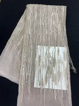 embroiderd lace fabric CiCi-59.6812 with sequins beautiful Nigerian sequins lace fabric for party dress 
embroiderd lace fabric CiCi-59.6812 with sequins beautiful Nigerian sequins lace fabric for party dress