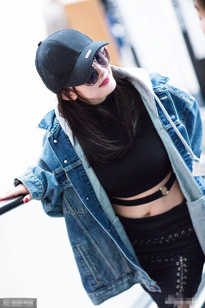 2018 Yang Mi Celebrity Style Oversize Jeans Coat Hooded Casual Jacket Couple Clothes WOMEN'S Top Fashion-Spring
2018 Yang Mi Celebrity Style Oversize Jeans Coat Hooded Casual Jacket Couple Clothes WOMEN'S Top Fashion-Spring