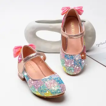 Princess Kids Leather Shoes For Girls Candy Color Casual Sandals Glitter Children Sandals Soft Kids Dance Performance Shoes
Princess Kids Leather Shoes For Girls Candy Color Casual Sandals Glitter Children Sandals Soft Kids Dance Performance Shoes