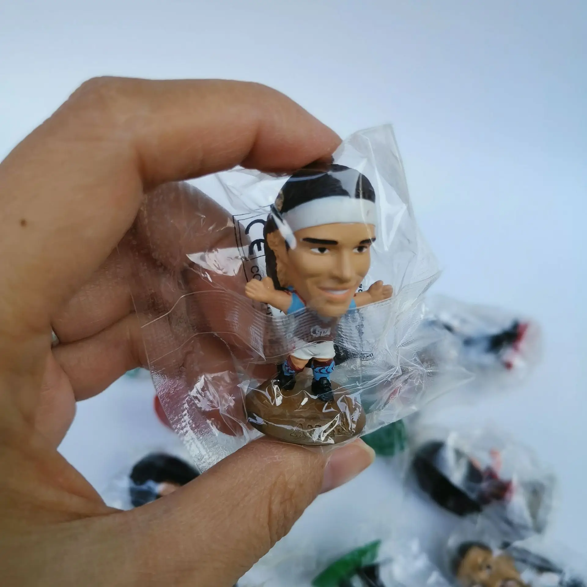 20pcs/lot Cartoon action figures football player stars athlete car decoration ornament cake accessories kids toys
20pcs/lot Cartoon action figures football player stars athlete car decoration ornament cake accessories kids toys