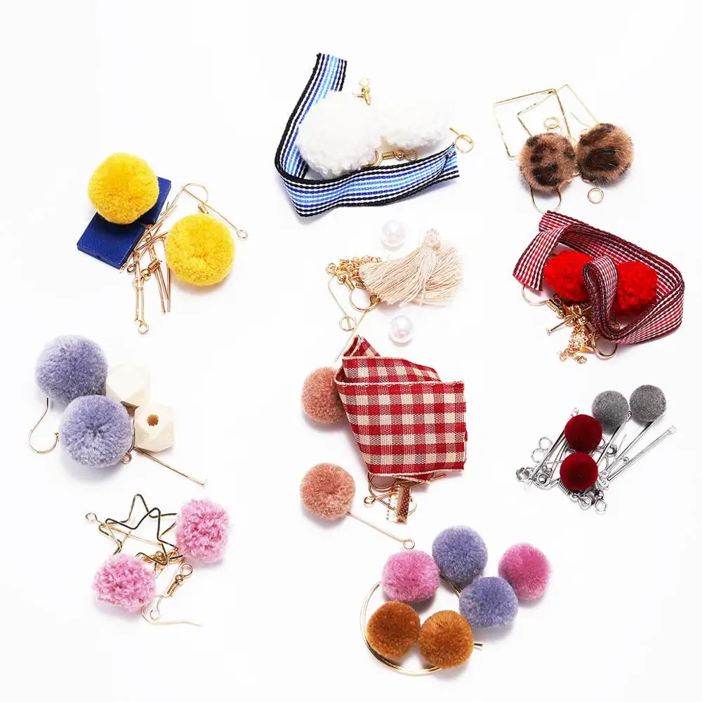 1 Suit Cute Rabbit Fur Ball PomPom Long Drop Fringe Earrings Unique Base For Earring Hooks DIY Jewelry Making Accessories Packag
1 Suit Cute Rabbit Fur Ball PomPom Long Drop Fringe Earrings Unique Base For Earring Hooks DIY Jewelry Making Accessories Packag