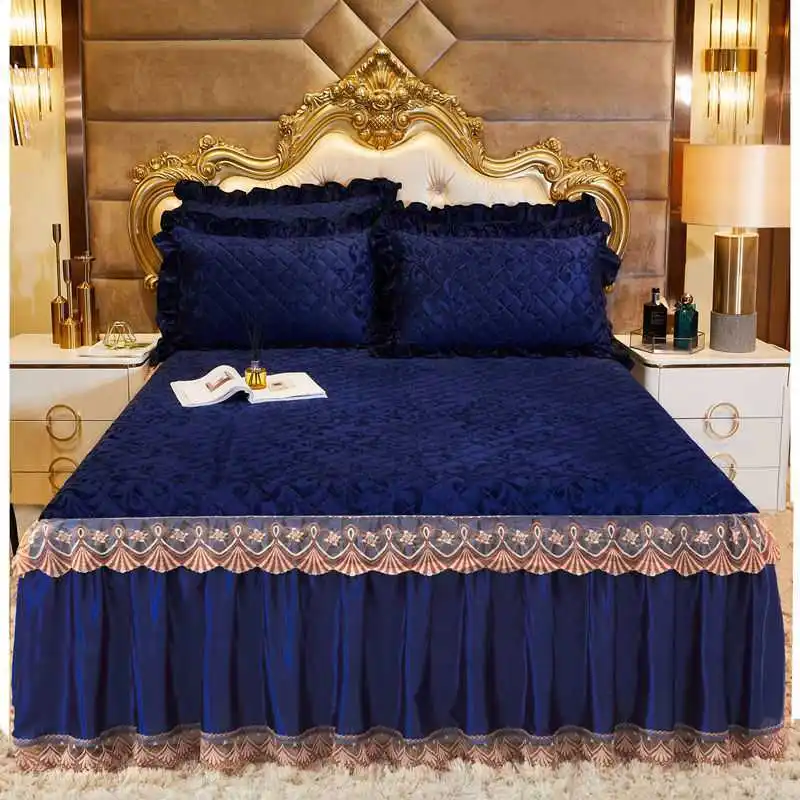 

European Flannel Quilted Bed Skirt Soft Elegant Crystal Velvet Bedspread King Size Short Plush Bed Cover Not Included Pillowcase