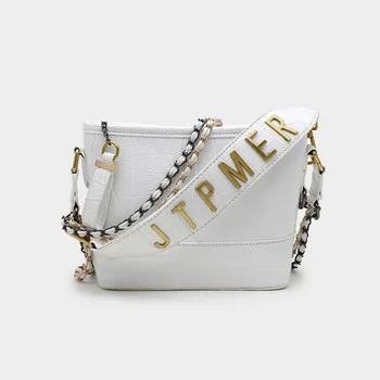 Women's Solid Crocodile Shoulder Bag Straddle Bag Simple And Versatile Leisure Fashion Trend
Women's Solid Crocodile Shoulder Bag Straddle Bag Simple And Versatile Leisure Fashion Trend