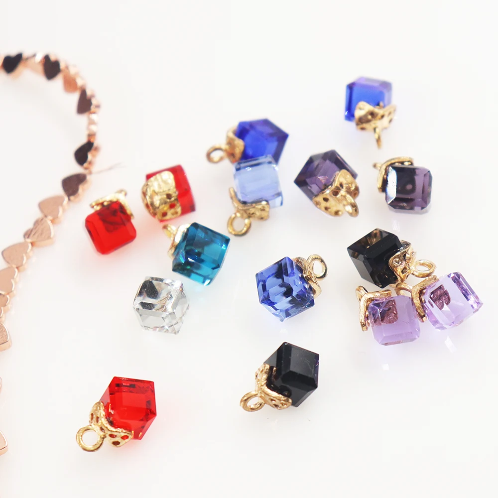 10pcs/lot Square Cube Crystal Pendant DIY supplies For Jewelry Making Pendant Accessories Jewelry Components Finding
10pcs/lot Square Cube Crystal Pendant DIY supplies For Jewelry Making Pendant Accessories Jewelry Components Finding