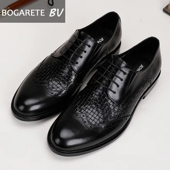leather men's business suit wide leather shoes lace up British hand polished Brock carved leather shoes for men 
leather men's business suit wide leather shoes lace up British hand polished Brock carved leather shoes for men