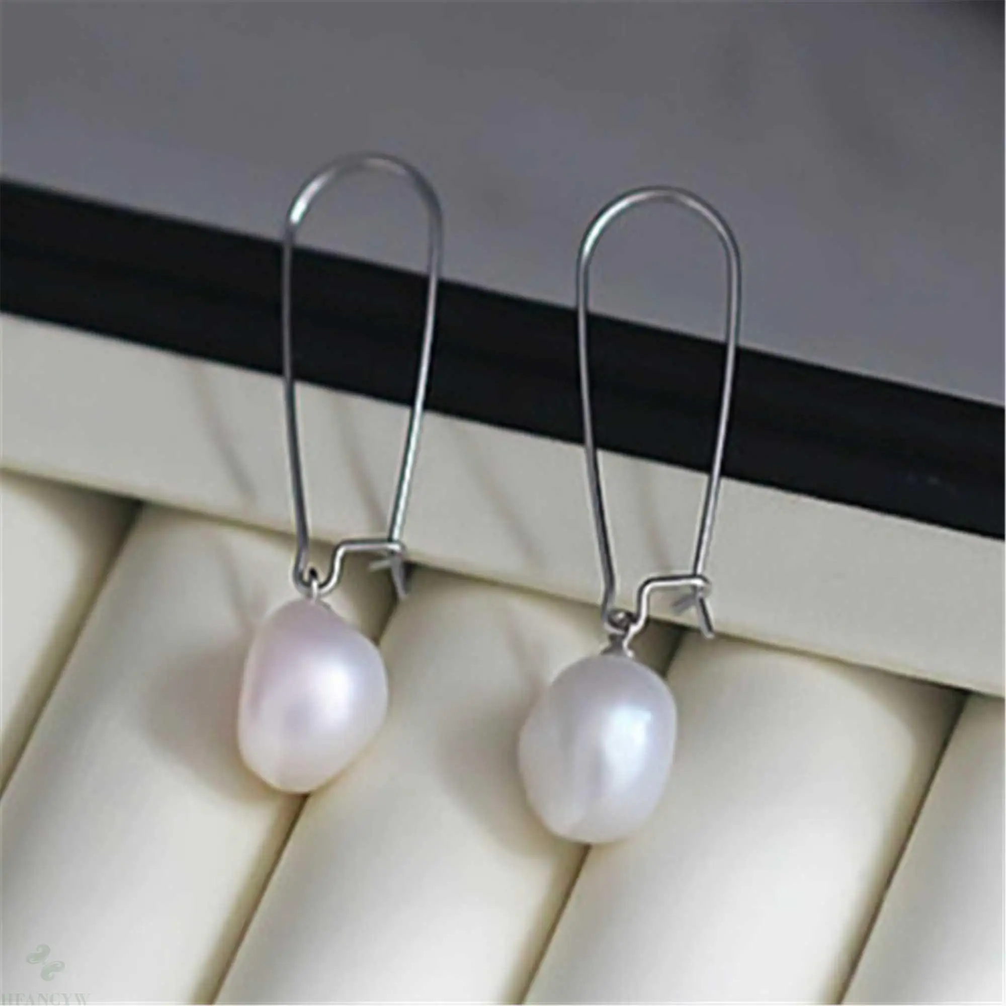 10-11mm Baroque Pearl Earrings Natural Freshwater Pearl Silver Hook Earbob Luxury Fashion Dangle Real Cultured
10-11mm Baroque Pearl Earrings Natural Freshwater Pearl Silver Hook Earbob Luxury Fashion Dangle Real Cultured