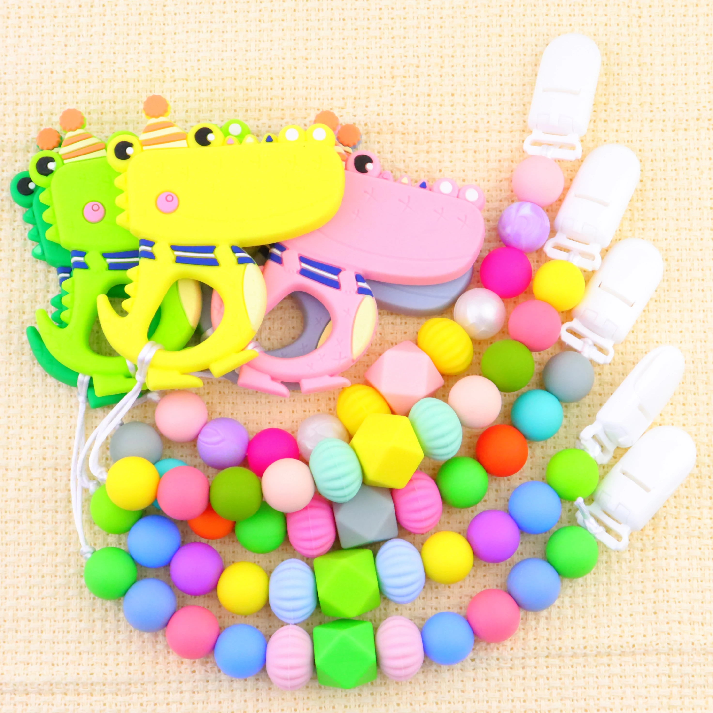 Crocodile Teether Cute&Soft Silicone Teether Teething Chain For Baby Infant Chewable Shower Toys Handmake Pacifier Clip
Crocodile Teether Cute&Soft Silicone Teether Teething Chain For Baby Infant Chewable Shower Toys Handmake Pacifier Clip