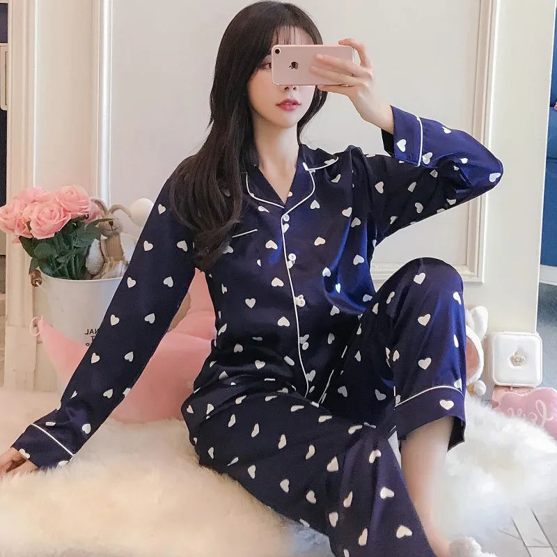 Pajamas for Women Spring Autumn Long-Sleeved Faux Silk Two-Piece Plus-sized Homewear Set Women Sleepwear Pyjama Set Night Wear
Pajamas for Women Spring Autumn Long-Sleeved Faux Silk Two-Piece Plus-sized Homewear Set Women Sleepwear Pyjama Set Night Wear