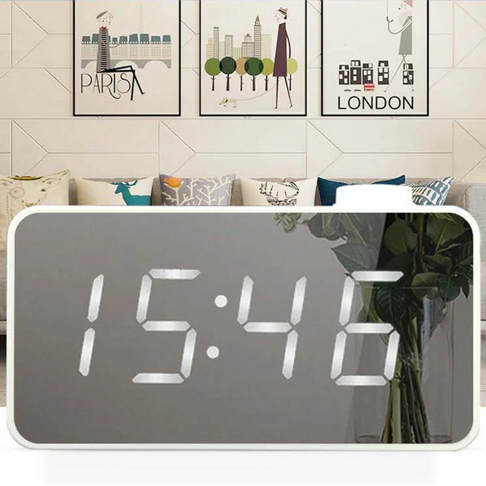 USB/Batterys Table Clock Digital Clock Mirror Alarm Clock 3 Times Displays Luminance Adjustment Voice Control Snooze Function
USB/Batterys Table Clock Digital Clock Mirror Alarm Clock 3 Times Displays Luminance Adjustment Voice Control Snooze Function