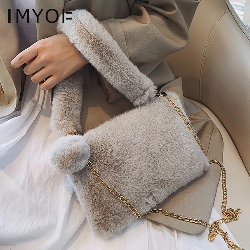 Winter Luxury Designer Women Handbag Faux Fur Plush Ball Ladies Shoulder Messenger Bag Fashion Chain Female Soft Crossbody Bag
Winter Luxury Designer Women Handbag Faux Fur Plush Ball Ladies Shoulder Messenger Bag Fashion Chain Female Soft Crossbody Bag