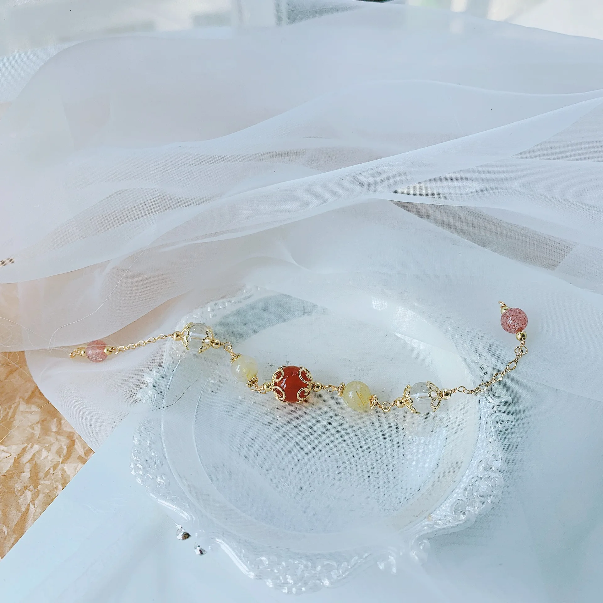 Citrines Bracelet For Women 8mm Natural Strawberry Quartz 10mRed Agate White Quartz Beads Bracelet Charm 14K Gold Filled Jewelry
Citrines Bracelet For Women 8mm Natural Strawberry Quartz 10mRed Agate White Quartz Beads Bracelet Charm 14K Gold Filled Jewelry