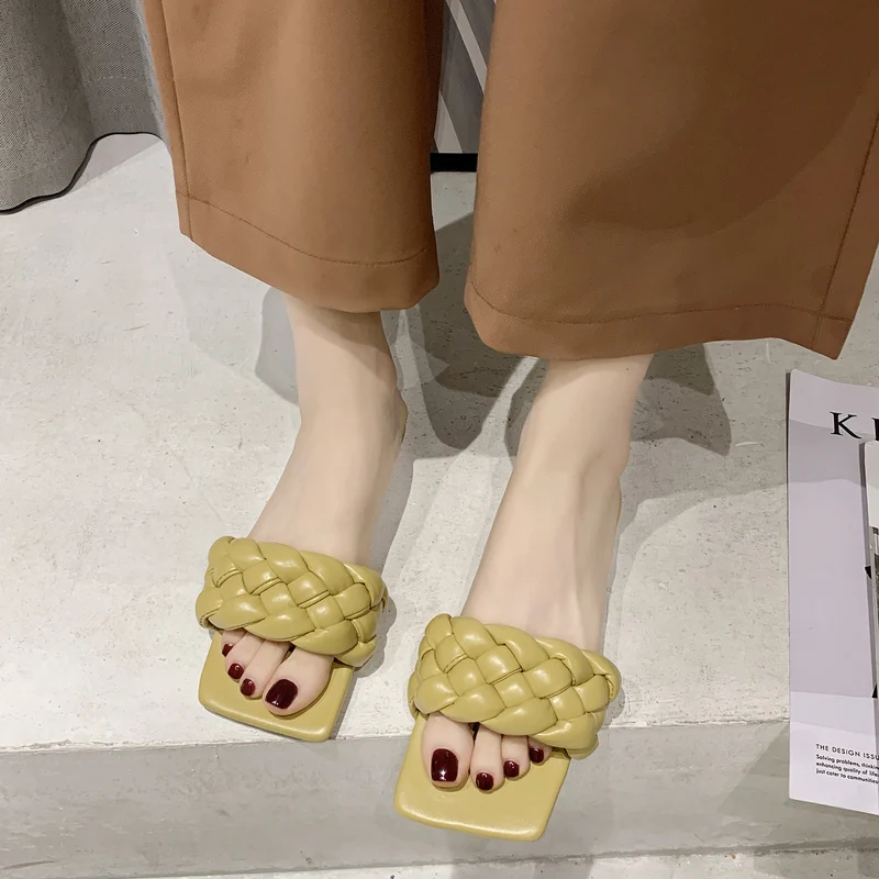 Pu Weave Flat Slippers Women Leisure Open Toe Slides Summer Outdoor Square Toe Pleated Slippers Women Soft Sole Slides
Pu Weave Flat Slippers Women Leisure Open Toe Slides Summer Outdoor Square Toe Pleated Slippers Women Soft Sole Slides