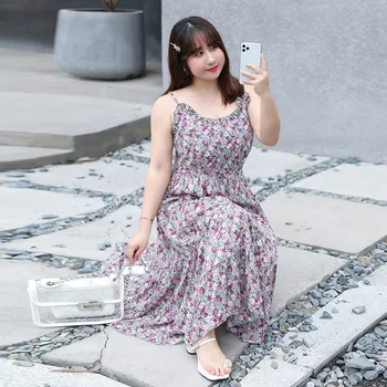 Women's summer chiffon contrast color printed strap dress plus size calf length casual dress 100KG can be worn
Women's summer chiffon contrast color printed strap dress plus size calf length casual dress 100KG can be worn