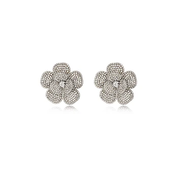 Full of three-dimensional large rose luxury earrings 2020 new earring slott situ earrings
Full of three-dimensional large rose luxury earrings 2020 new earring slott situ earrings