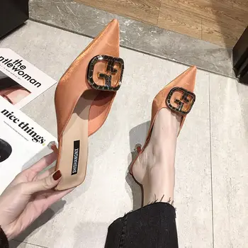 2020 Spring New Red Mule Lazy Pointed Slippers Female Outer Wear Wild Baotou Semi-Trailer Women's Shoes 
2020 Spring New Red Mule Lazy Pointed Slippers Female Outer Wear Wild Baotou Semi-Trailer Women's Shoes