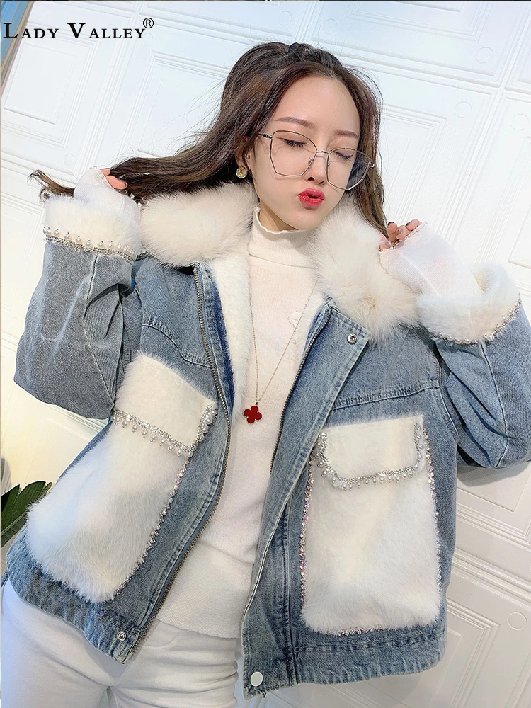 Heavy Craft Beaded Diamond Fox Fur Collar Liner Plus Velvet Warm Denim Jacket Women Winter Contrast Pocket Fashionable
Heavy Craft Beaded Diamond Fox Fur Collar Liner Plus Velvet Warm Denim Jacket Women Winter Contrast Pocket Fashionable