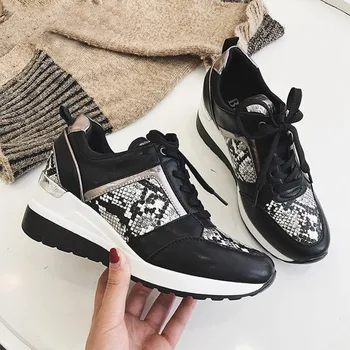 Women's Shoes Autumn Casual Female Footwear Women Flats Sneakers 2020 Fashion Woman Lace Up Snake Print Ladies Vulcanized Shoes
Women's Shoes Autumn Casual Female Footwear Women Flats Sneakers 2020 Fashion Woman Lace Up Snake Print Ladies Vulcanized Shoes