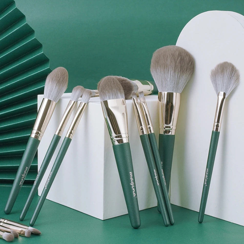 Makeup Brushes Set Cosmetic Foundation Powder Blush Eye Shadow Lip Blend Wooden Make Up Brush Tool Kit
Makeup Brushes Set Cosmetic Foundation Powder Blush Eye Shadow Lip Blend Wooden Make Up Brush Tool Kit