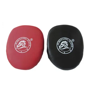 Taekwondo Hand Target Sanda High-quality PU Fabric Fighting Hand Target for Training Field Competition Boxing Equipment 
Taekwondo Hand Target Sanda High-quality PU Fabric Fighting Hand Target for Training Field Competition Boxing Equipment