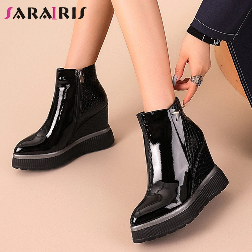 SARAIRIS New 34-42 Brand Luxury Genuine Leather Booties Ladies Height Increasing Shoes Woman Platform Boots Women 2019
SARAIRIS New 34-42 Brand Luxury Genuine Leather Booties Ladies Height Increasing Shoes Woman Platform Boots Women 2019