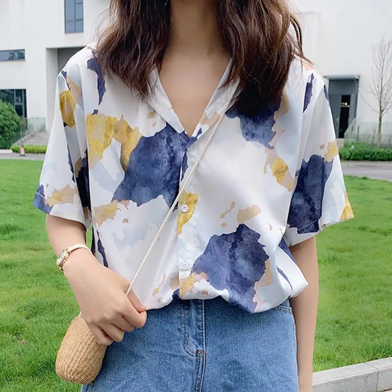 2019 Women Fashion Summer Cartoon Printed Chiffon Blouse Shirt Female Short Sleeve Lapel Casual Blouse Women Tops
2019 Women Fashion Summer Cartoon Printed Chiffon Blouse Shirt Female Short Sleeve Lapel Casual Blouse Women Tops