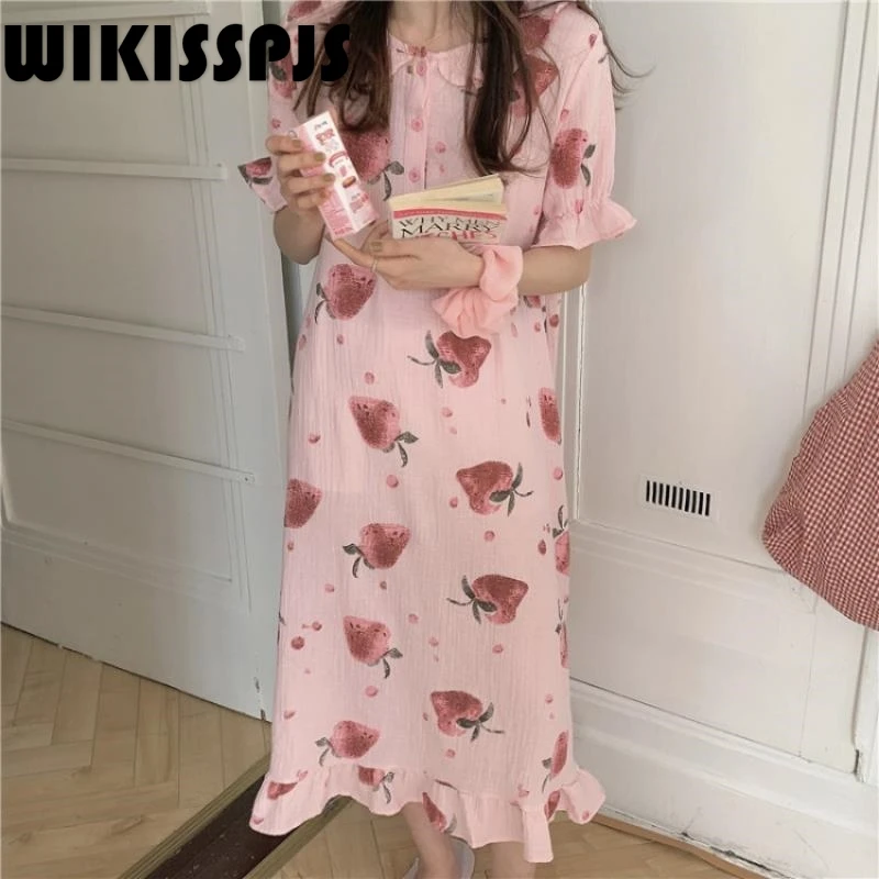 2022 Summer New Strawberry Printing Loose Comfortable Home Clothes Mid-Calf Nightgowns Print Night Dress Women Sleepwear
2022 Summer New Strawberry Printing Loose Comfortable Home Clothes Mid-Calf Nightgowns Print Night Dress Women Sleepwear