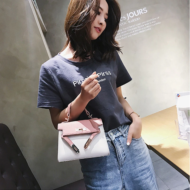 Woman Bag Satchel Concise Hand Bill Of Lading Tide Shoulder Packet Hit Color Small Square Metallic crossbody Package Totes PU
Woman Bag Satchel Concise Hand Bill Of Lading Tide Shoulder Packet Hit Color Small Square Metallic crossbody Package Totes PU