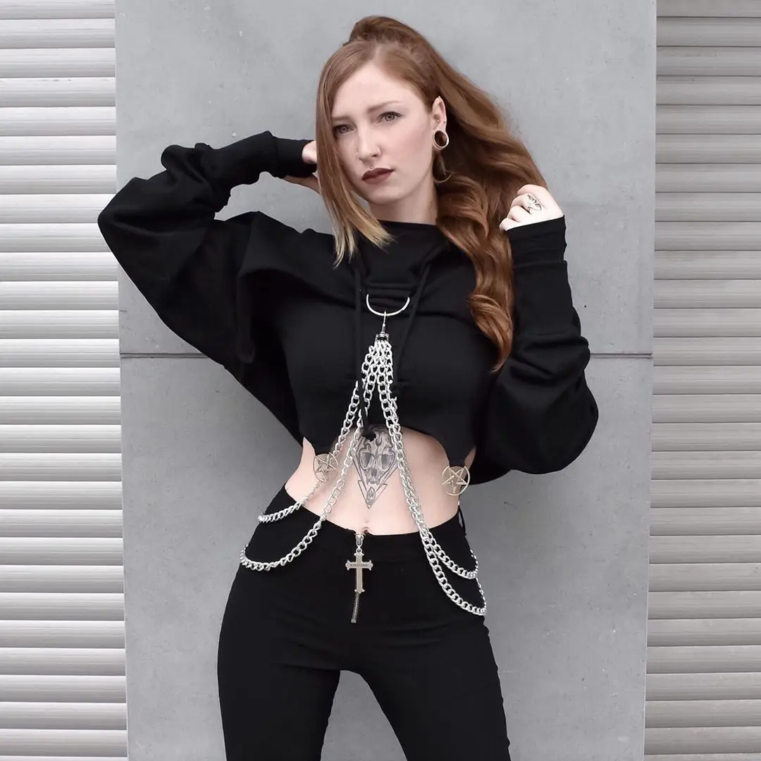 The manufacturer directly sells Douyin and Deng Ziqi with the same type of clothing splicing chain chain shawl to set up
The manufacturer directly sells Douyin and Deng Ziqi with the same type of clothing splicing chain chain shawl to set up