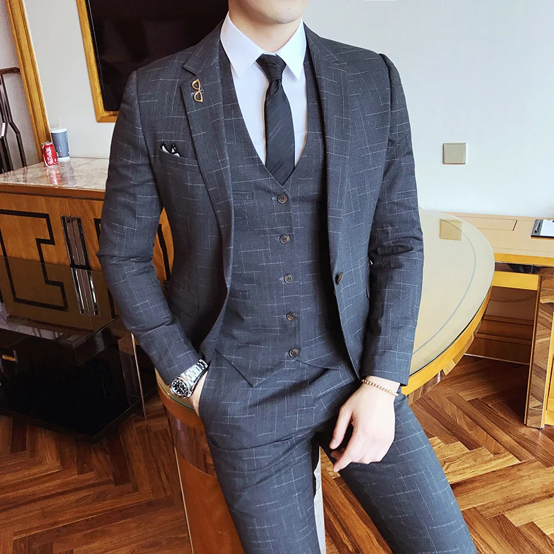 Gentleman Vintage Pinstripe Classic Decent Mens Suit Wedding Groom Party Banquet Smoking Costums Homme Slim Fit red Grey
Gentleman Vintage Pinstripe Classic Decent Mens Suit Wedding Groom Party Banquet Smoking Costums Homme Slim Fit red Grey