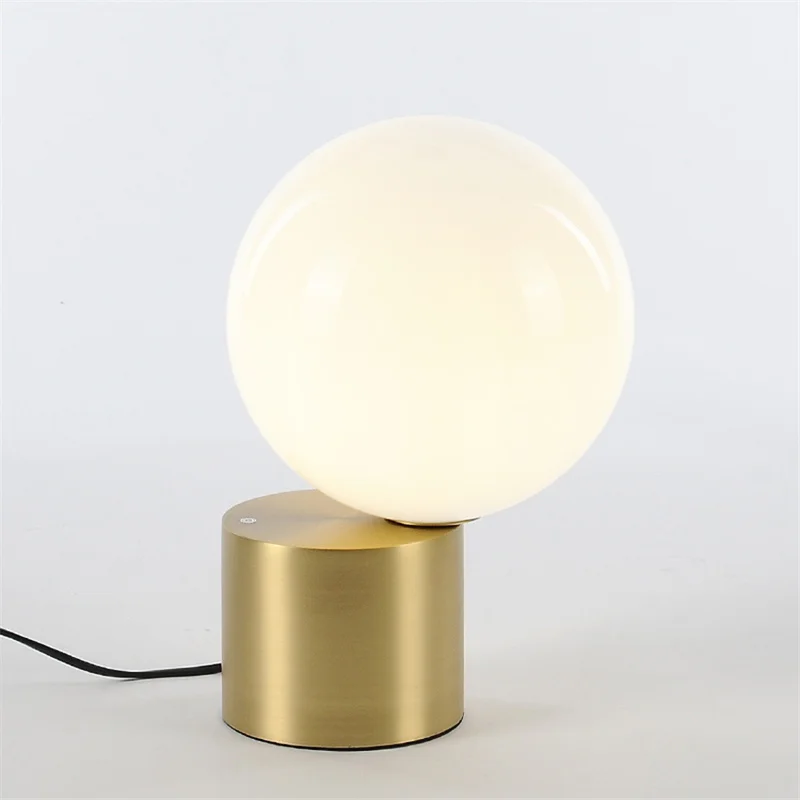 Nordic Glass Globe LED Table Lamp Bedroom Modern Desk Lights Bedside Metal Iron Art Led Table Lights Living Room Study Desk Lamp
Nordic Glass Globe LED Table Lamp Bedroom Modern Desk Lights Bedside Metal Iron Art Led Table Lights Living Room Study Desk Lamp