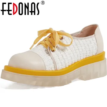 FEDONAS Fashion Cross Tied Genuine Leather Handmade Shoes For Women Platform Chunky Heels Pumps 2020 Autumn Wedding Shoes Woman
FEDONAS Fashion Cross Tied Genuine Leather Handmade Shoes For Women Platform Chunky Heels Pumps 2020 Autumn Wedding Shoes Woman