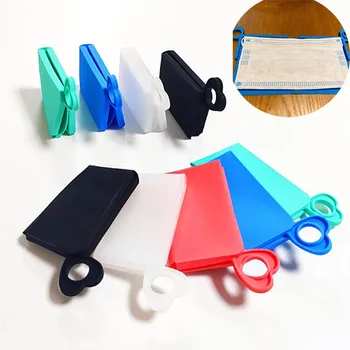 Portable Mask Case Dustproof Moisture-proof Plastic Storage Box Mask Case Bank Card Household Storage Box Container clip #YL5 
Portable Mask Case Dustproof Moisture-proof Plastic Storage Box Mask Case Bank Card Household Storage Box Container clip #YL5