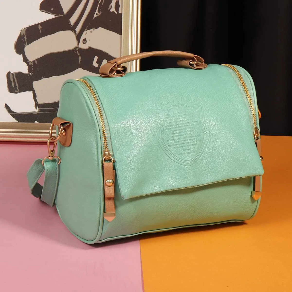 Fashion PU Leather Women Shoulder Bag Female Purse Crown Handbags Girl Crossbody Bag Shoulder Bag Vintage Ladies Brand Messenger Fashion PU Leather Women Shoulder Bag Female Purse Crown Handbags Girl Crossbody Bag Shoulder Bag Vintage Ladies Brand Messenger
