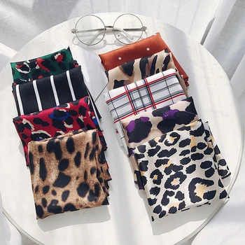 Satin Polka Dot Leopard Silk Scarf Square Scarf Women Small Vintage Skinny Retro Head Neck Hair Tie Band For Business Party New
Satin Polka Dot Leopard Silk Scarf Square Scarf Women Small Vintage Skinny Retro Head Neck Hair Tie Band For Business Party New