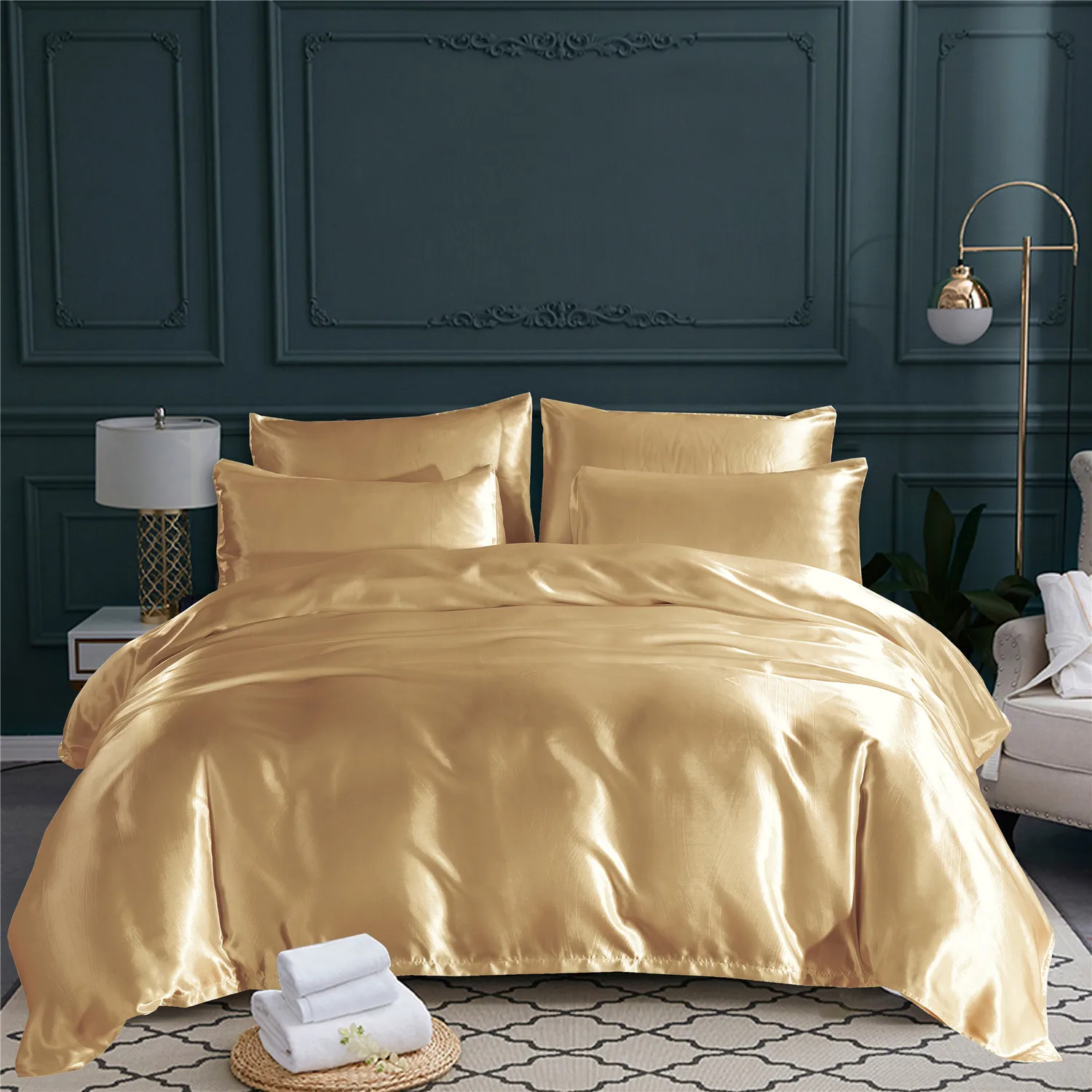 Bedding Set Duvet Cover Pure color Luxury Soft Bed Linens Imitation Silk Solid Bed Sheet Quilt Cover Pillowcase 2-3Pcs
Bedding Set Duvet Cover Pure color Luxury Soft Bed Linens Imitation Silk Solid Bed Sheet Quilt Cover Pillowcase 2-3Pcs