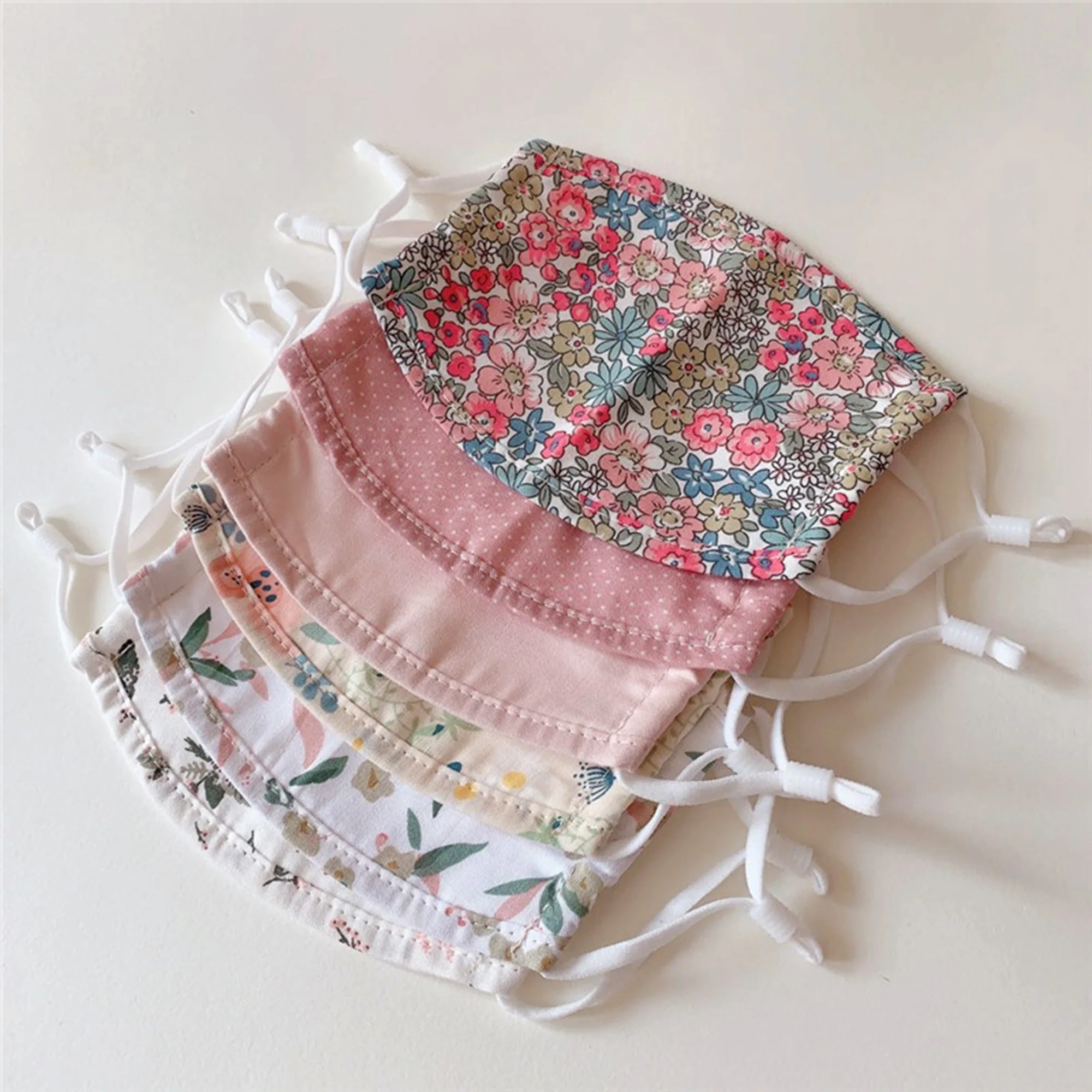 100% Cotton Face Mask For Kids Washable Reuse Adjustable Face Mask Toddler Floral Prints Soft Mouth Mask Boys Face Masks
100% Cotton Face Mask For Kids Washable Reuse Adjustable Face Mask Toddler Floral Prints Soft Mouth Mask Boys Face Masks