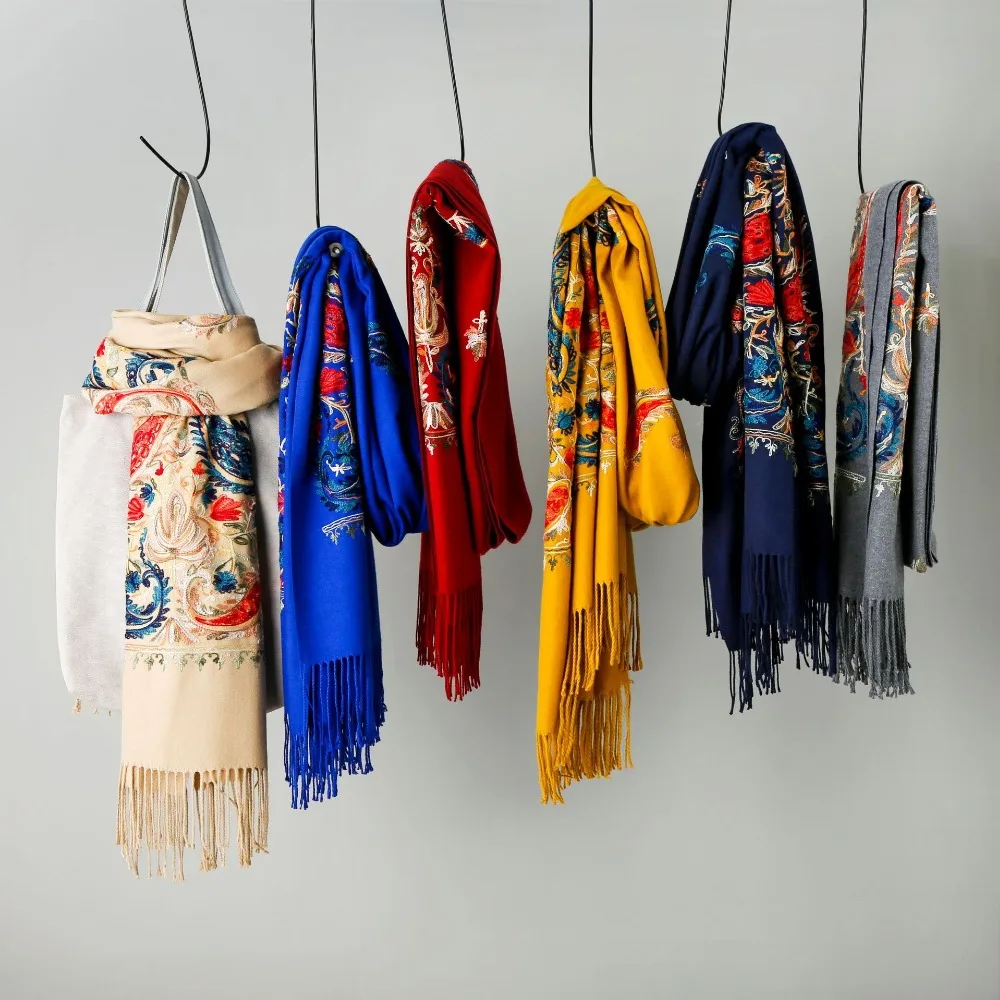 Brand Designer Women Floral Embroidery Scarf Wrap Chinese Ethical Style Thickening Retro Flower Edging Scarf Shawl Warm And Soft
Brand Designer Women Floral Embroidery Scarf Wrap Chinese Ethical Style Thickening Retro Flower Edging Scarf Shawl Warm And Soft